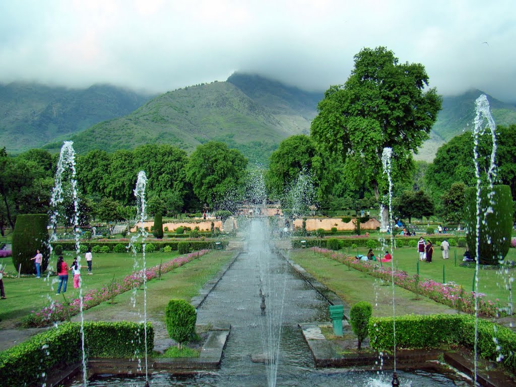 Nishat Bagh - Countryside Kashmir